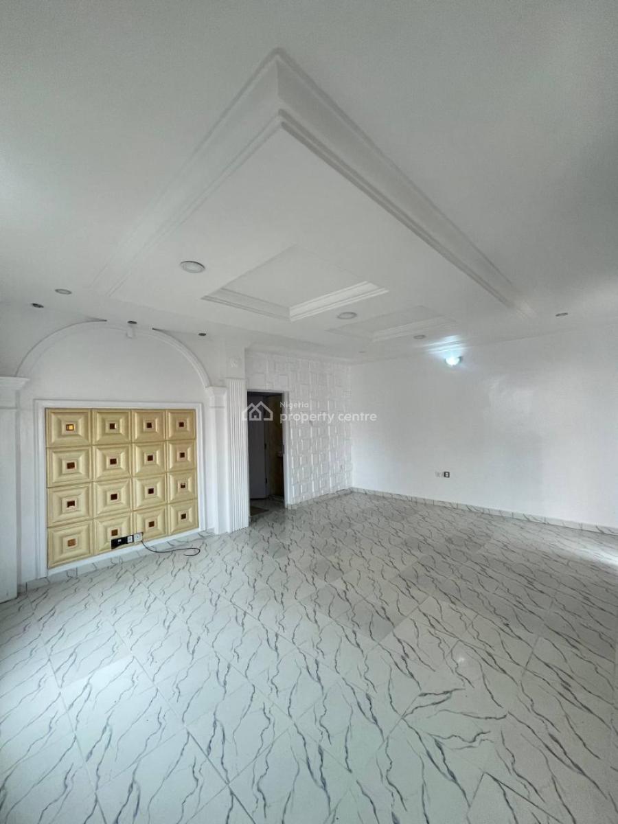 Two Bedroom Apartment, Lekki Phase 1, Lekki, Lagos, Flat / Apartment for Rent