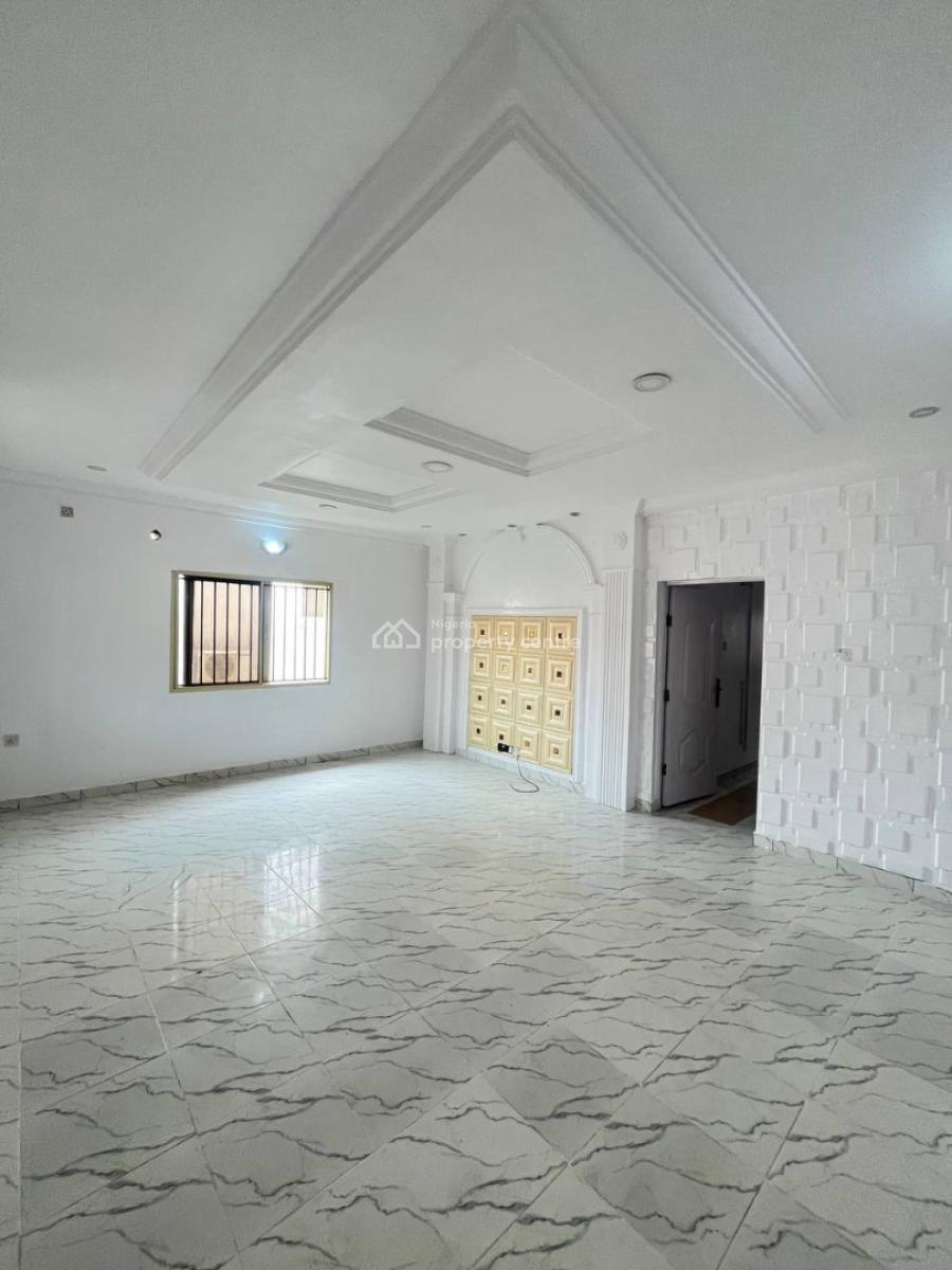 Two Bedroom Apartment, Lekki Phase 1, Lekki, Lagos, Flat / Apartment for Rent