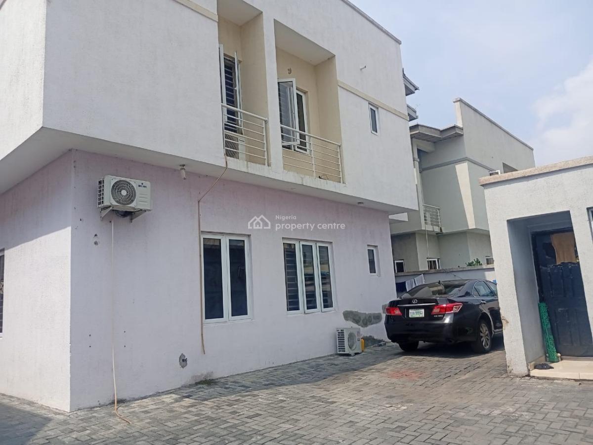 Well Maintained 4 Units of 3 Bedroom Apartment, Lekki Right Hand Side, Lekki Phase 1, Lekki, Lagos, Flat / Apartment for Sale