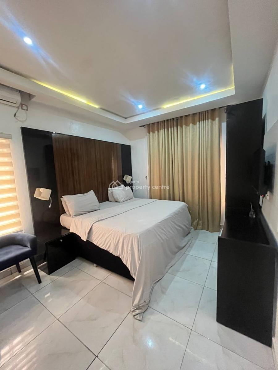 Block of Apartment, Lekki Phase 1, Lekki, Lagos, Flat / Apartment for Sale