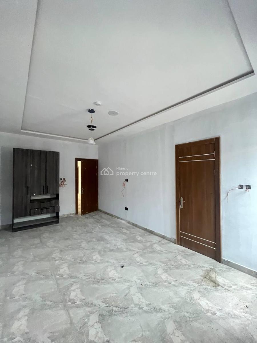 2 Bedroom Apartment, Lekki Phase 1, Lekki, Lagos, Flat / Apartment for Sale