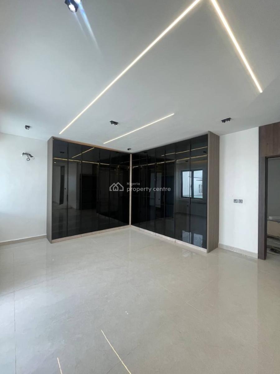 6 Bedroom Detached House with 2 Bq, Lekki Phase 1, Lekki, Lagos, Detached Duplex for Sale