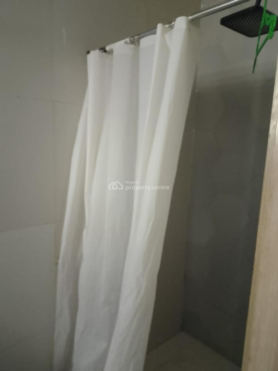 a Well-maintained Serviced Luxury 2 Bedrooms Flat, Ilasan, Lekki, Lagos, Flat / Apartment for Sale