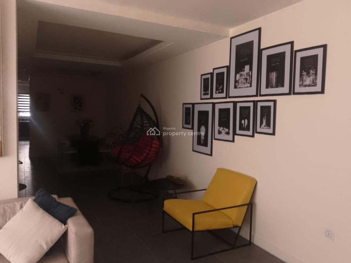 a Well-maintained Serviced Luxury 2 Bedrooms Flat, Ilasan, Lekki, Lagos, Flat / Apartment for Sale