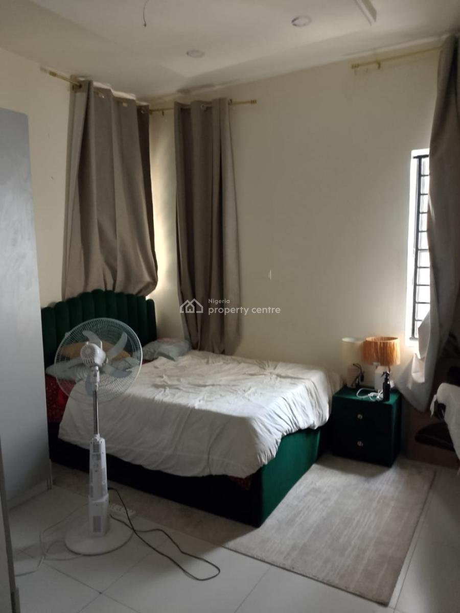 a Well-maintained Serviced Luxury 2 Bedrooms Flat, Ilasan, Lekki, Lagos, Flat / Apartment for Sale