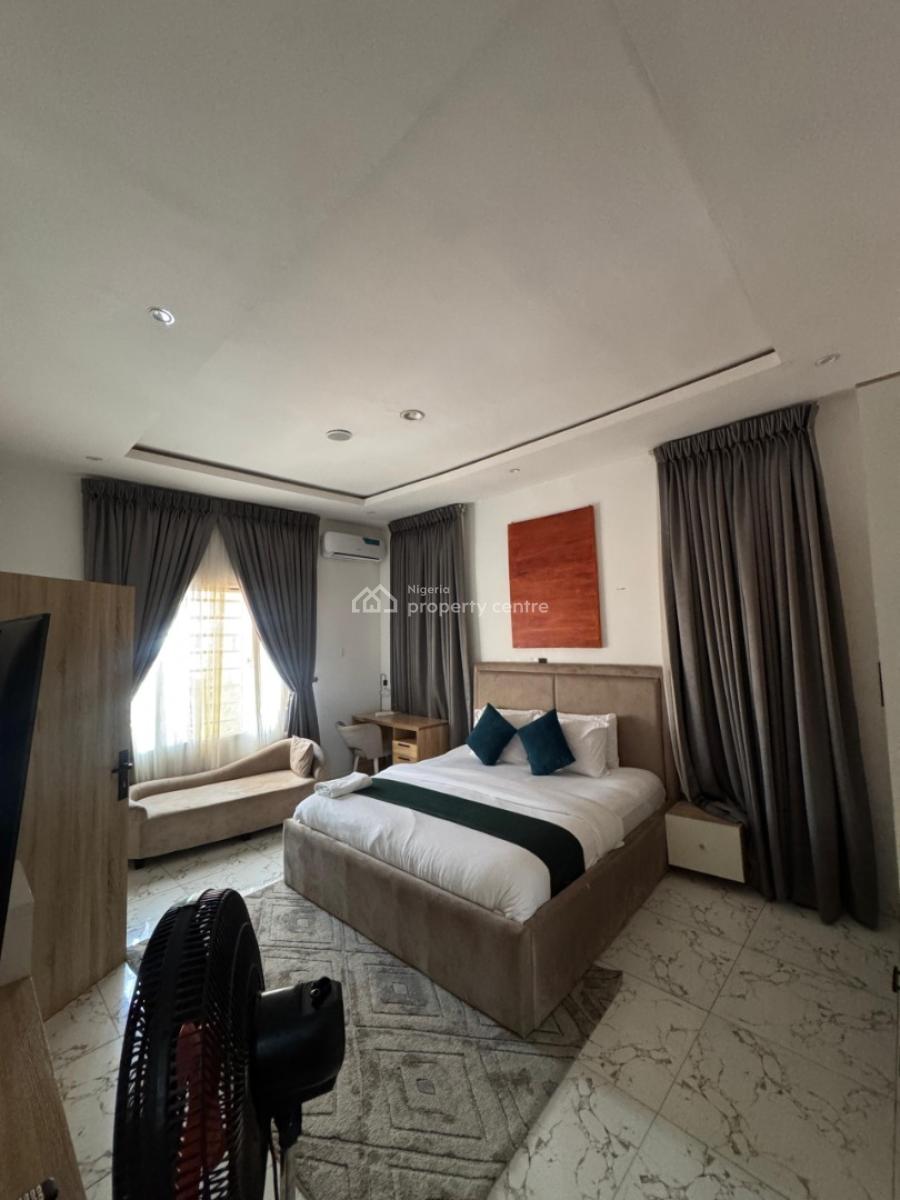 2 Bedroom Apartment, Lekki Phase 1, Lekki, Lagos, Flat / Apartment for Rent