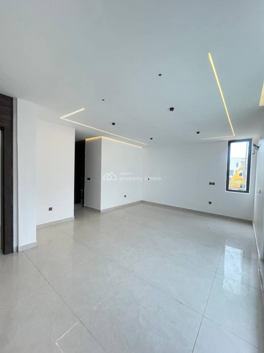 6 Bedroom Detached House with 2 Bq, Lekki Phase 1, Lekki, Lagos, Detached Duplex for Sale
