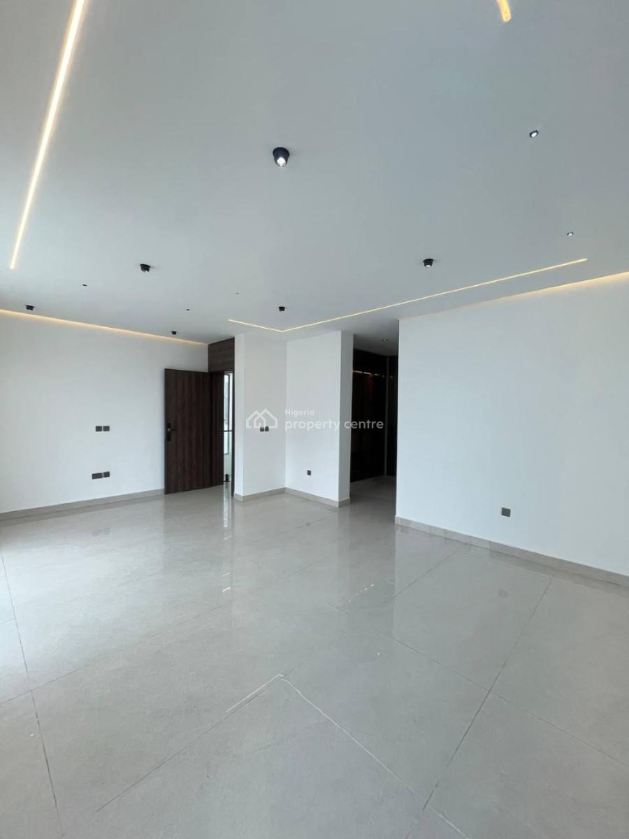 6 Bedroom Detached House with 2 Bq, Lekki Phase 1, Lekki, Lagos, Detached Duplex for Sale