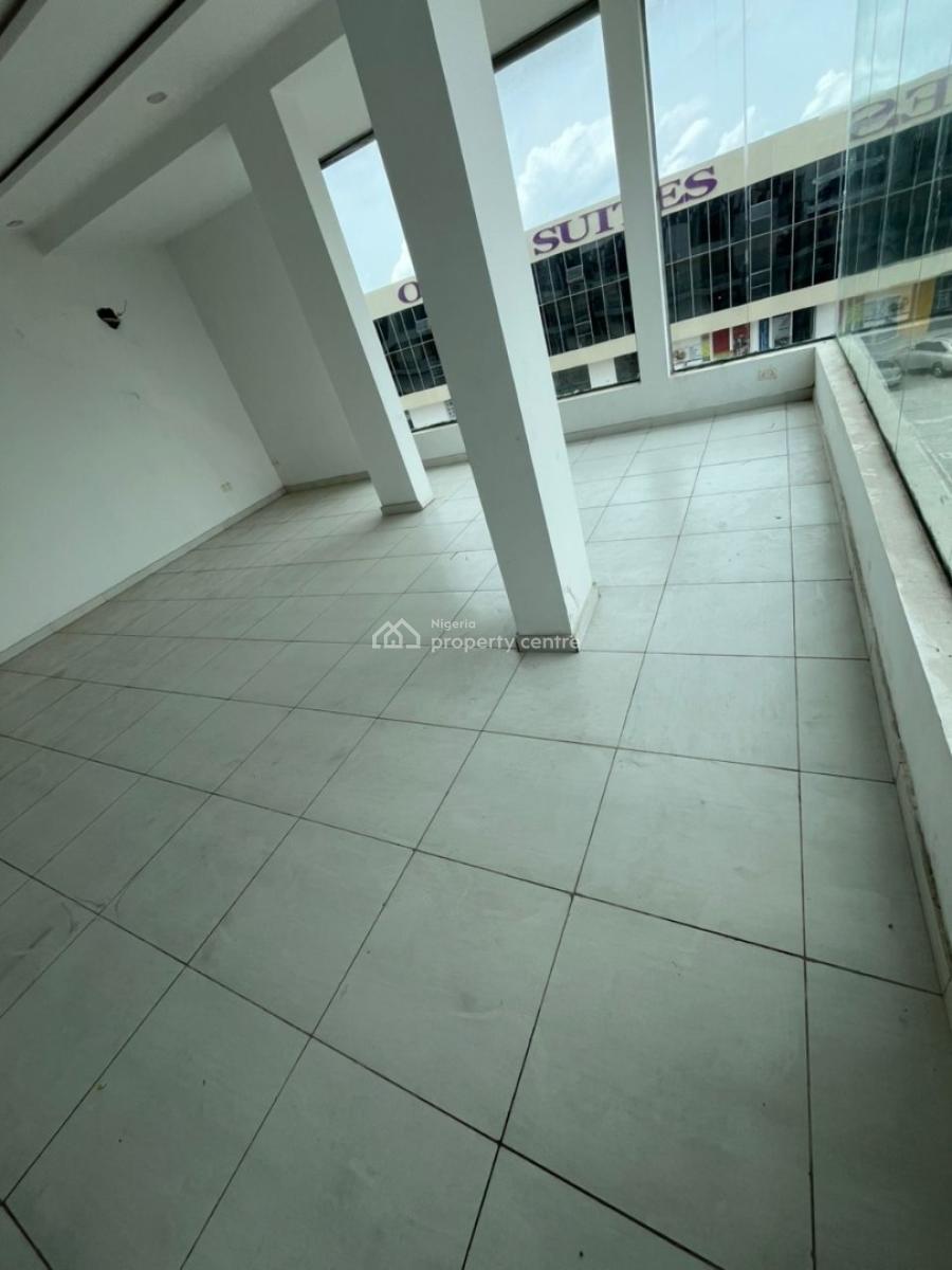 Massive Shop Space, Ojaja Mall, Lekki Phase 2, Lekki, Lagos, Office Space for Rent
