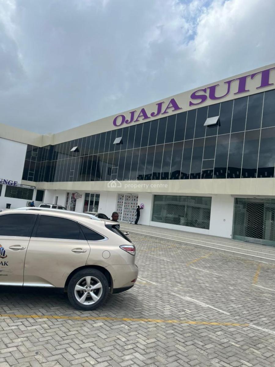 Massive Shop Space, Ojaja Mall, Lekki Phase 2, Lekki, Lagos, Office Space for Rent