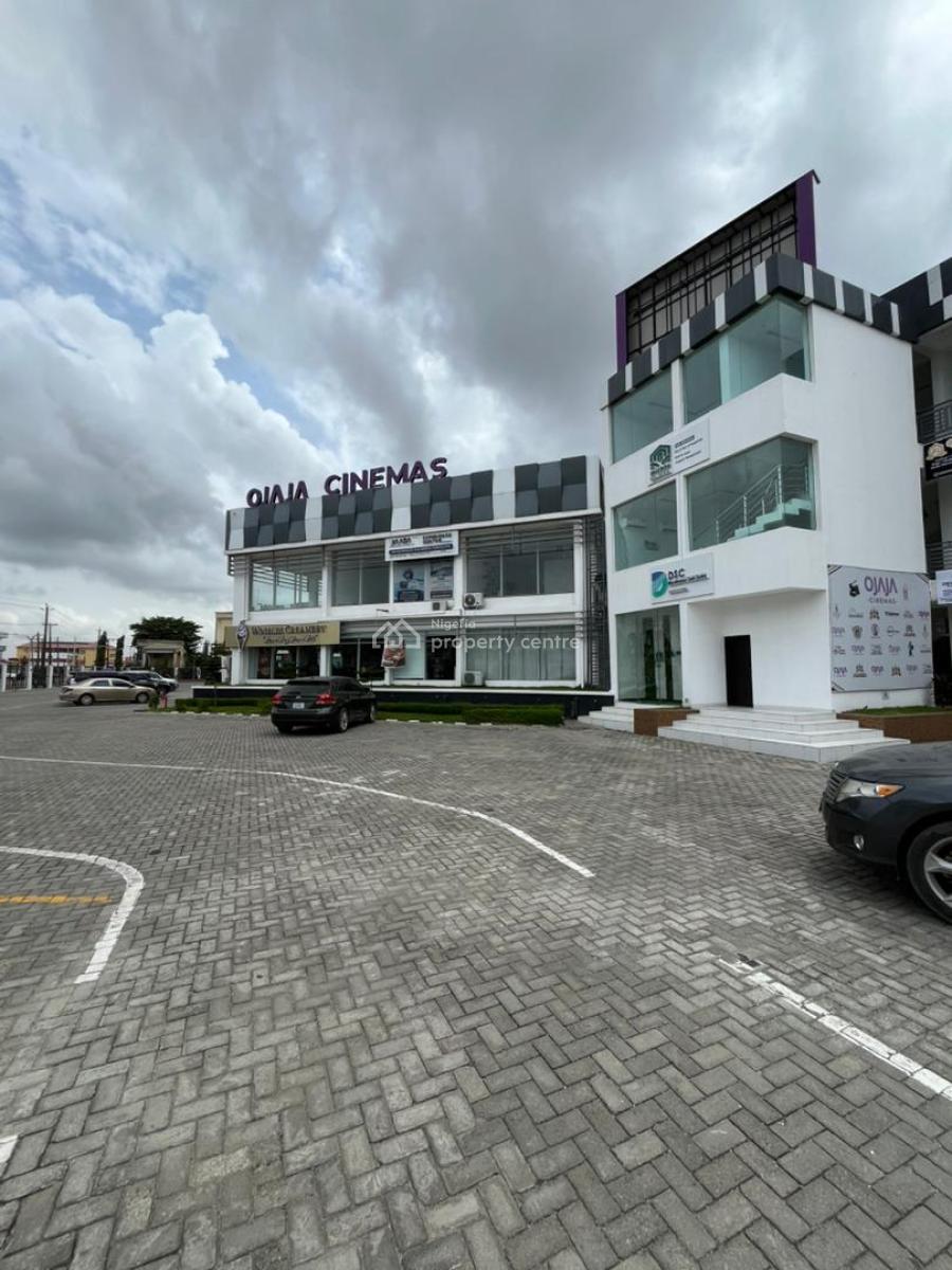 Massive Shop Space, Ojaja Mall, Lekki Phase 2, Lekki, Lagos, Office Space for Rent