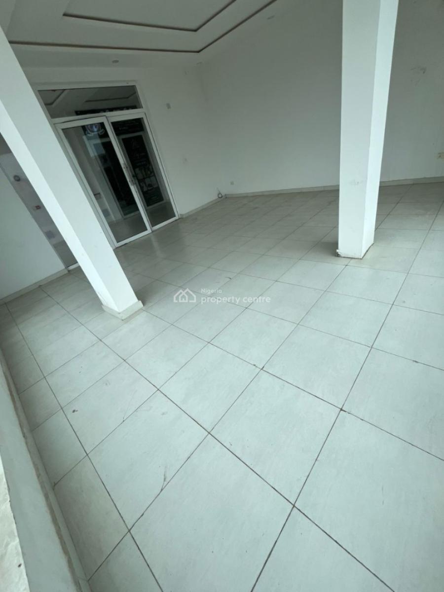 Massive Shop Space, Ojaja Mall, Lekki Phase 2, Lekki, Lagos, Office Space for Rent