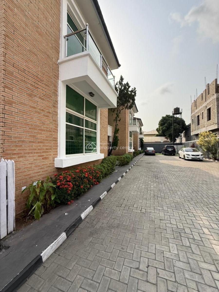 Commercial 4 Bedroom Terrace Duplex with Pool, Lekki Phase 1, Lekki, Lagos, Terraced Duplex for Rent