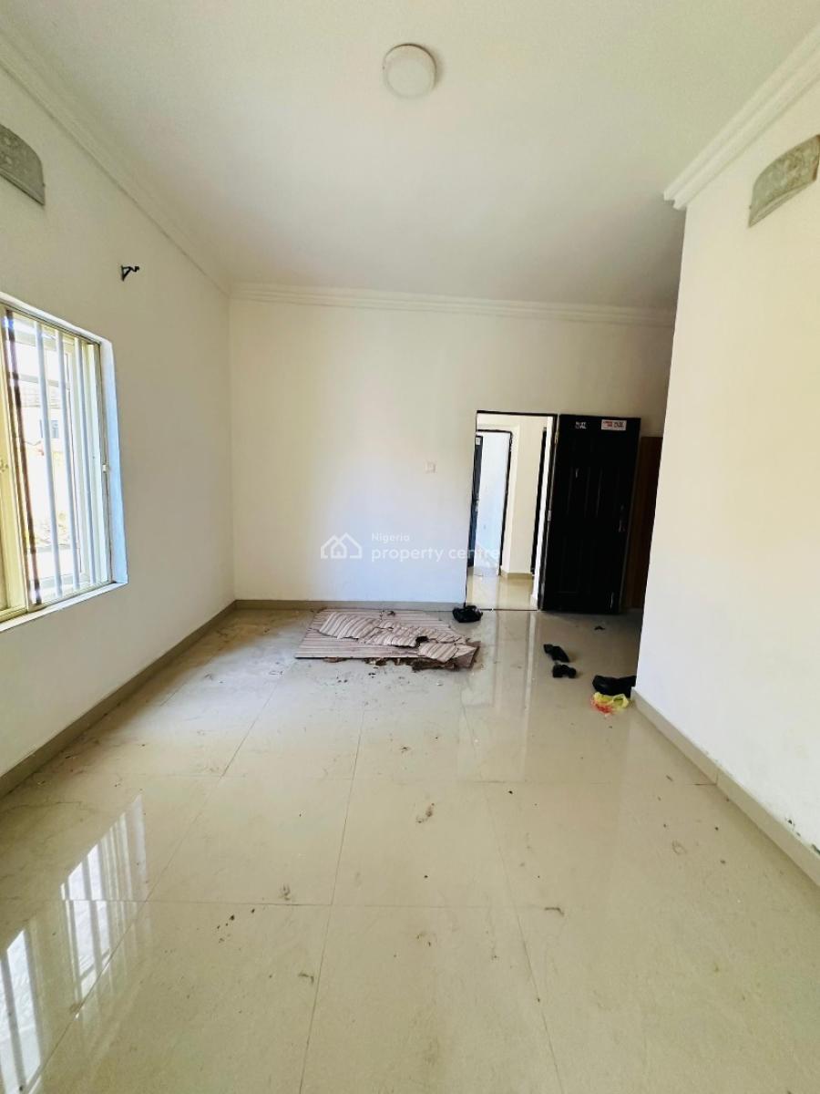 3 Bedroom Apartment, General Paint, Ajah, Lagos, Self Contain (single Rooms) for Rent