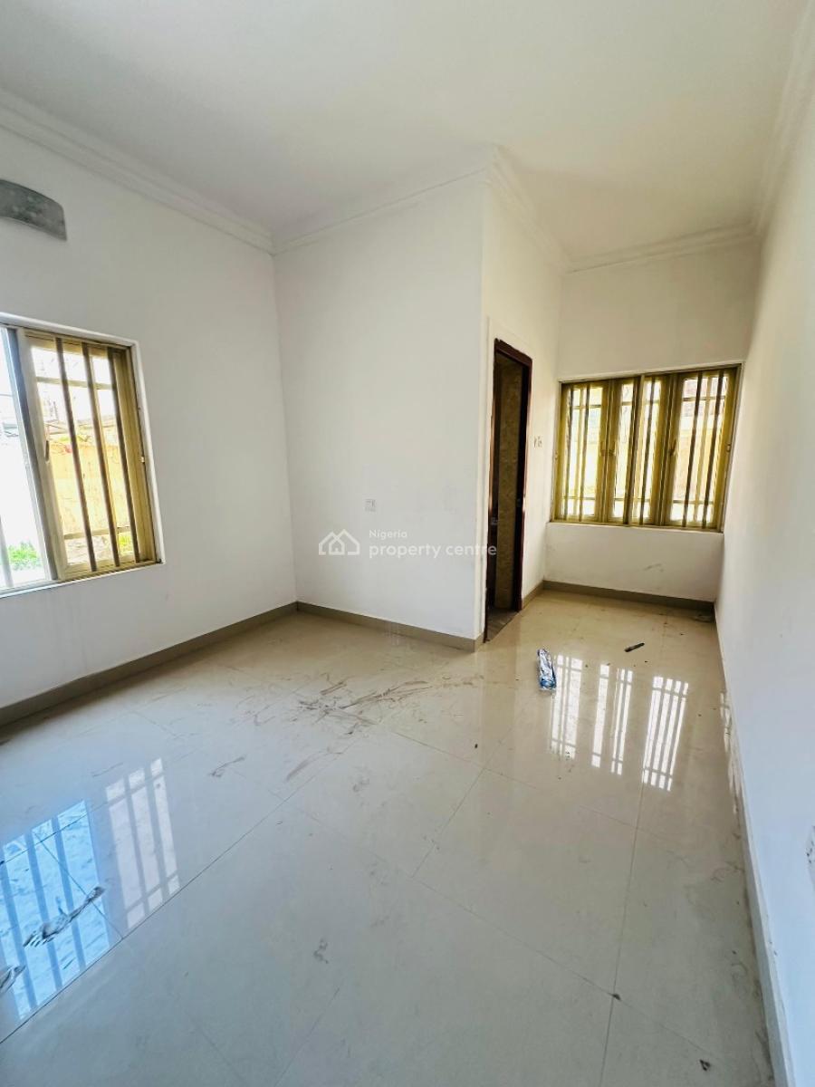 3 Bedroom Apartment, General Paint, Ajah, Lagos, Self Contain (single Rooms) for Rent