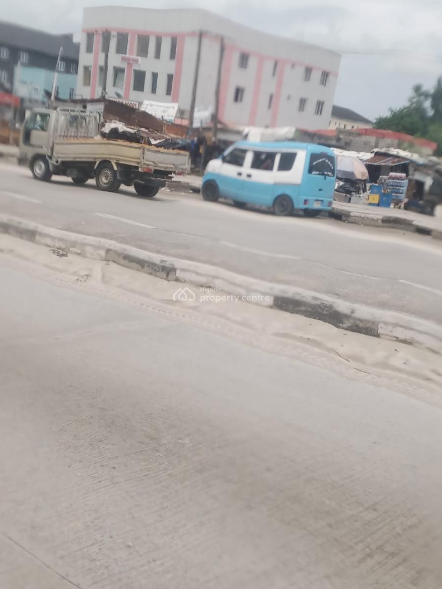 Gigantic Office Complex Plus 12890sqm Land Facing Express, Golf By Otunla, Lakowe, Ibeju Lekki, Lagos, Plaza / Complex / Mall for Sale
