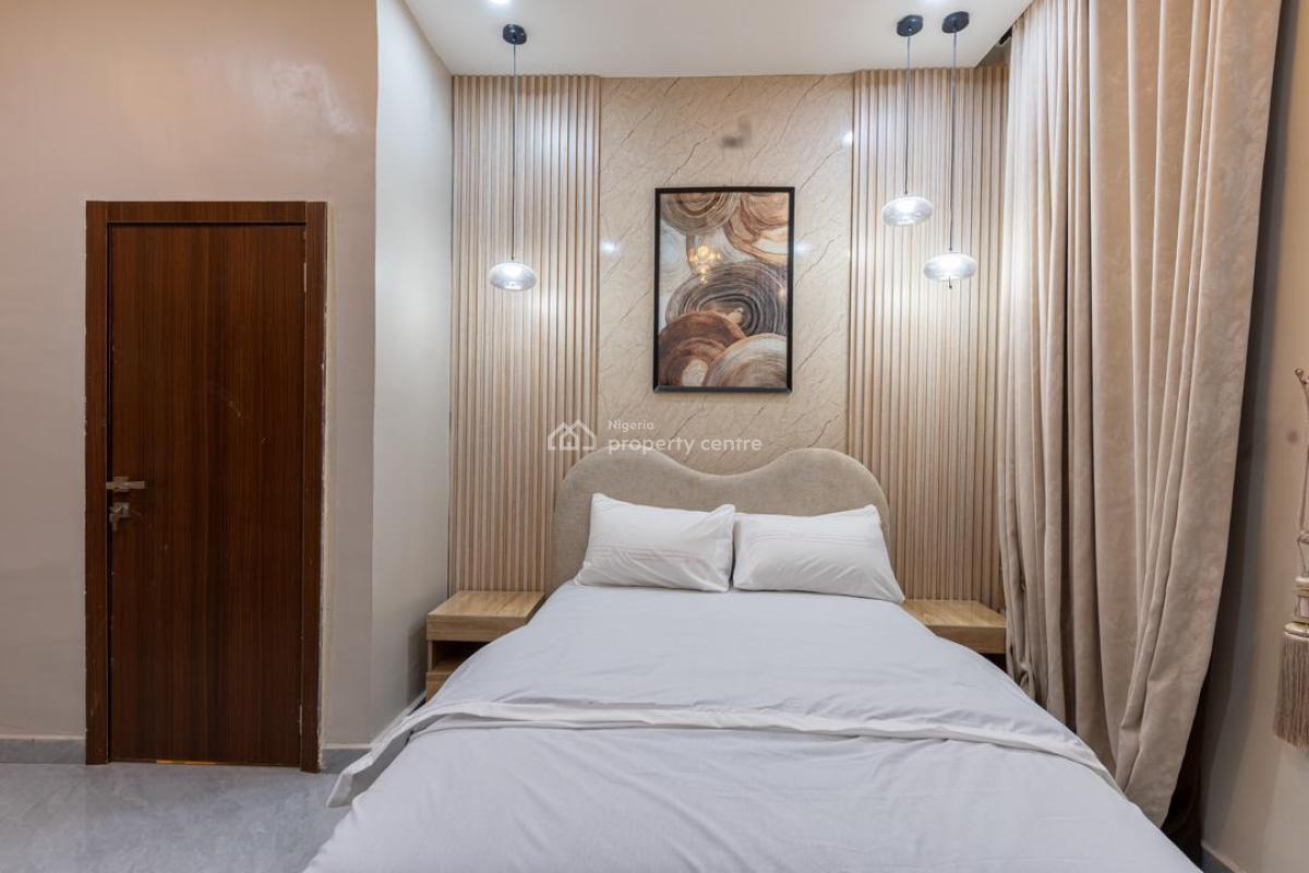 Luxurious Two Bedroom Apartment, Egbeda, Alimosho, Lagos, House Short Let