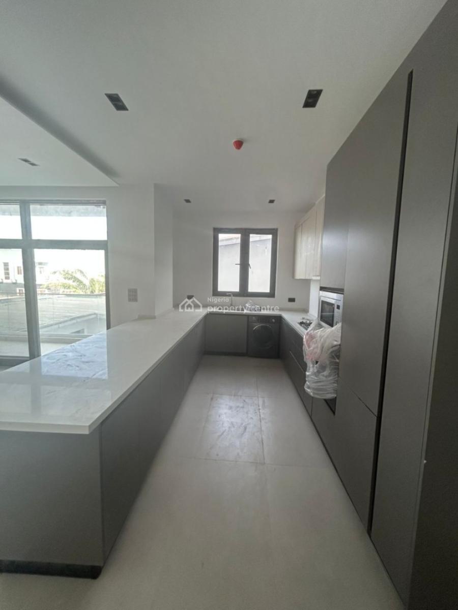 2 Bedroom Apartment, Lekki Phase 1, Lekki, Lagos, Flat / Apartment for Rent