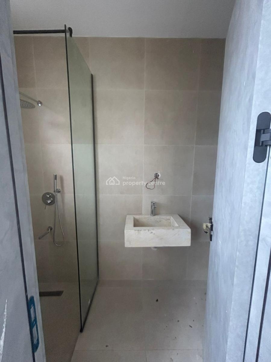 2 Bedroom Apartment, Lekki Phase 1, Lekki, Lagos, Flat / Apartment for Rent