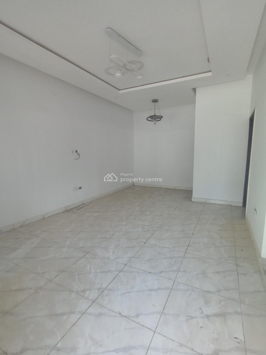 One Bedroom Flat, Alaguton, Ilaje, Ajah, Lagos, Mini Flat (room and Parlour) for Sale