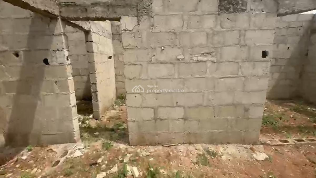 Uncompleted 3-bedroom Flat   on Half Plot of Dry Land, Mowonla, Ikorodu, Ikorodu, Lagos, Detached Bungalow for Sale