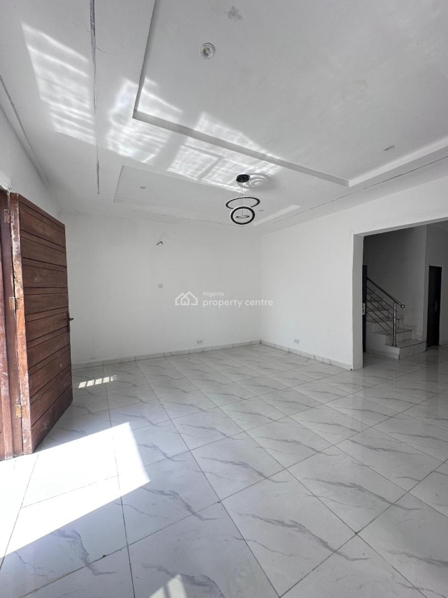 Self Serviced 3 Bedroom Terraced Duplex, General Paint, Lekki, Lagos, Terraced Duplex for Rent