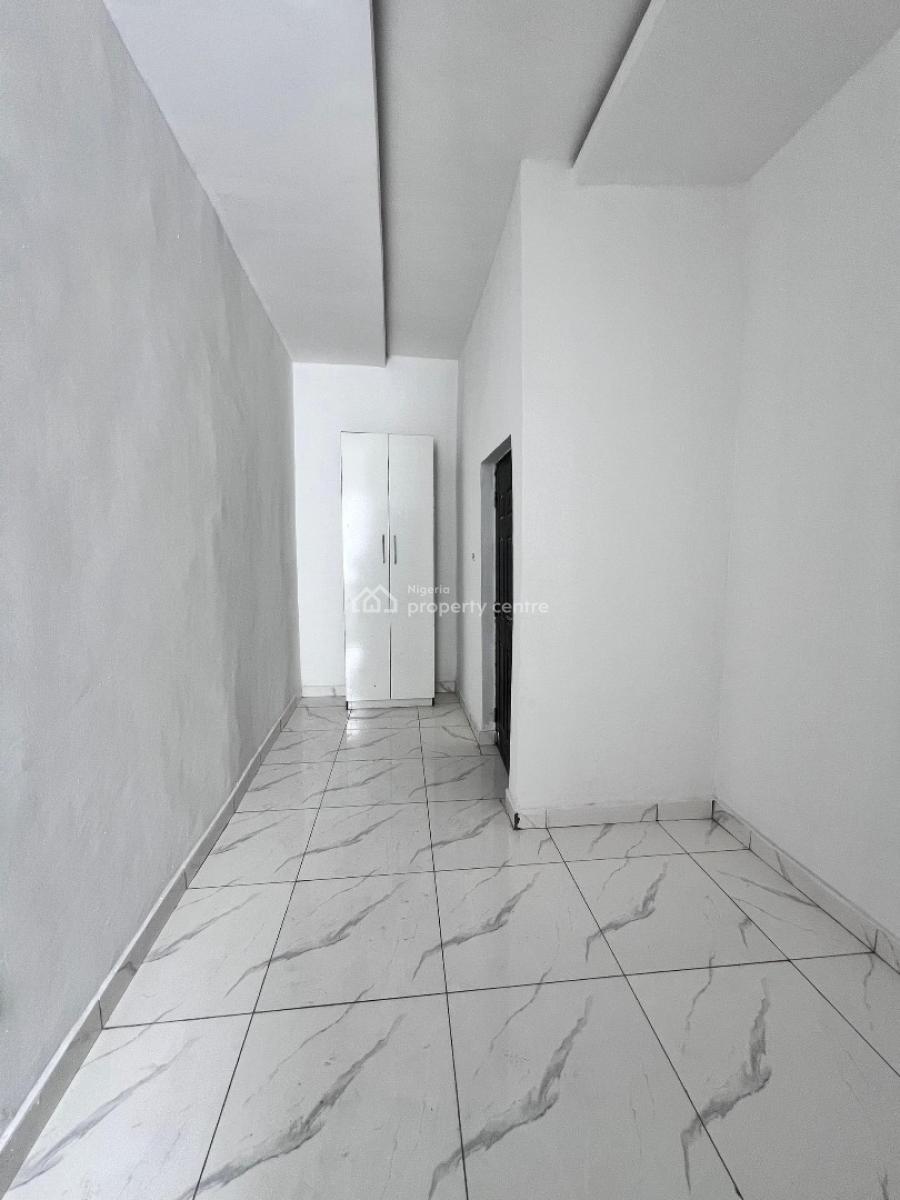 Self Serviced 3 Bedroom Terraced Duplex, General Paint, Lekki, Lagos, Terraced Duplex for Rent