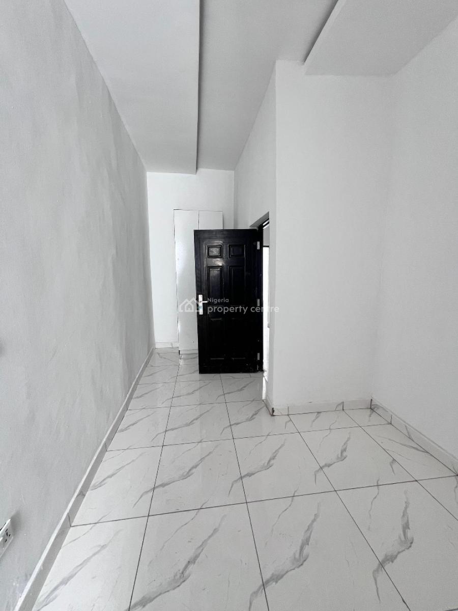 Self Serviced 3 Bedroom Terraced Duplex, General Paint, Lekki, Lagos, Terraced Duplex for Rent