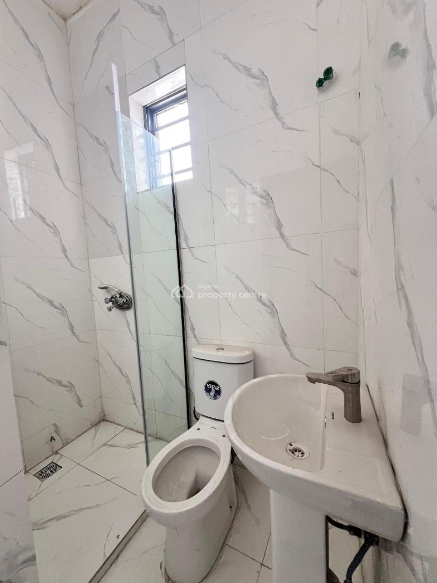 Self Serviced 3 Bedroom Terraced Duplex, General Paint, Lekki, Lagos, Terraced Duplex for Rent