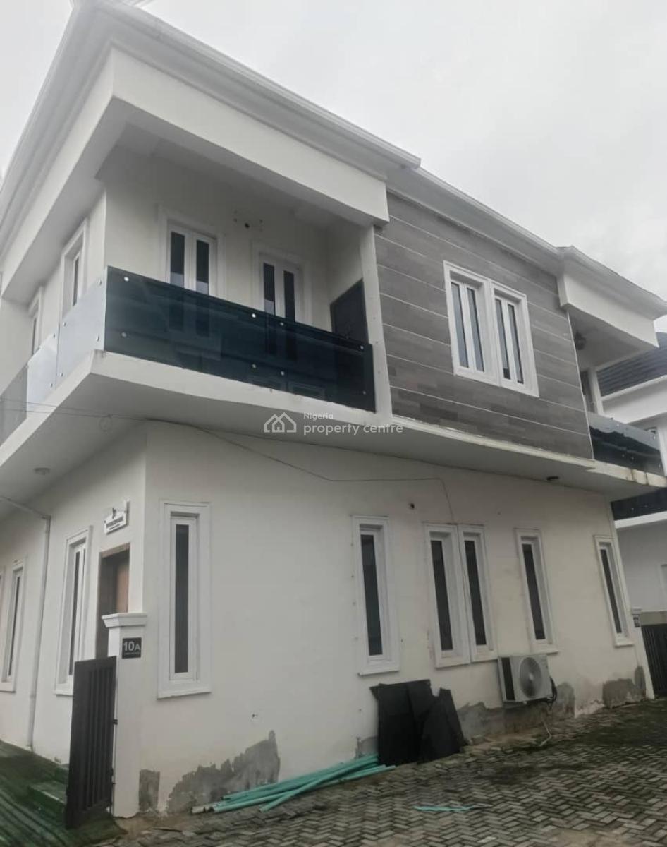 Spacious 4-bedroom Semi-detached Duplex with Bq in a Secure Estate, Vgc, Lekki, Lagos, Semi-detached Duplex for Rent