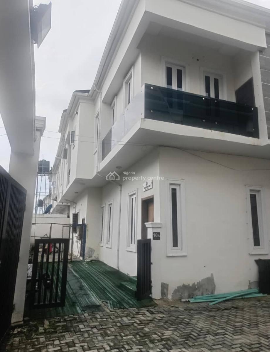 Spacious 4-bedroom Semi-detached Duplex with Bq in a Secure Estate, Vgc, Lekki, Lagos, Semi-detached Duplex for Rent