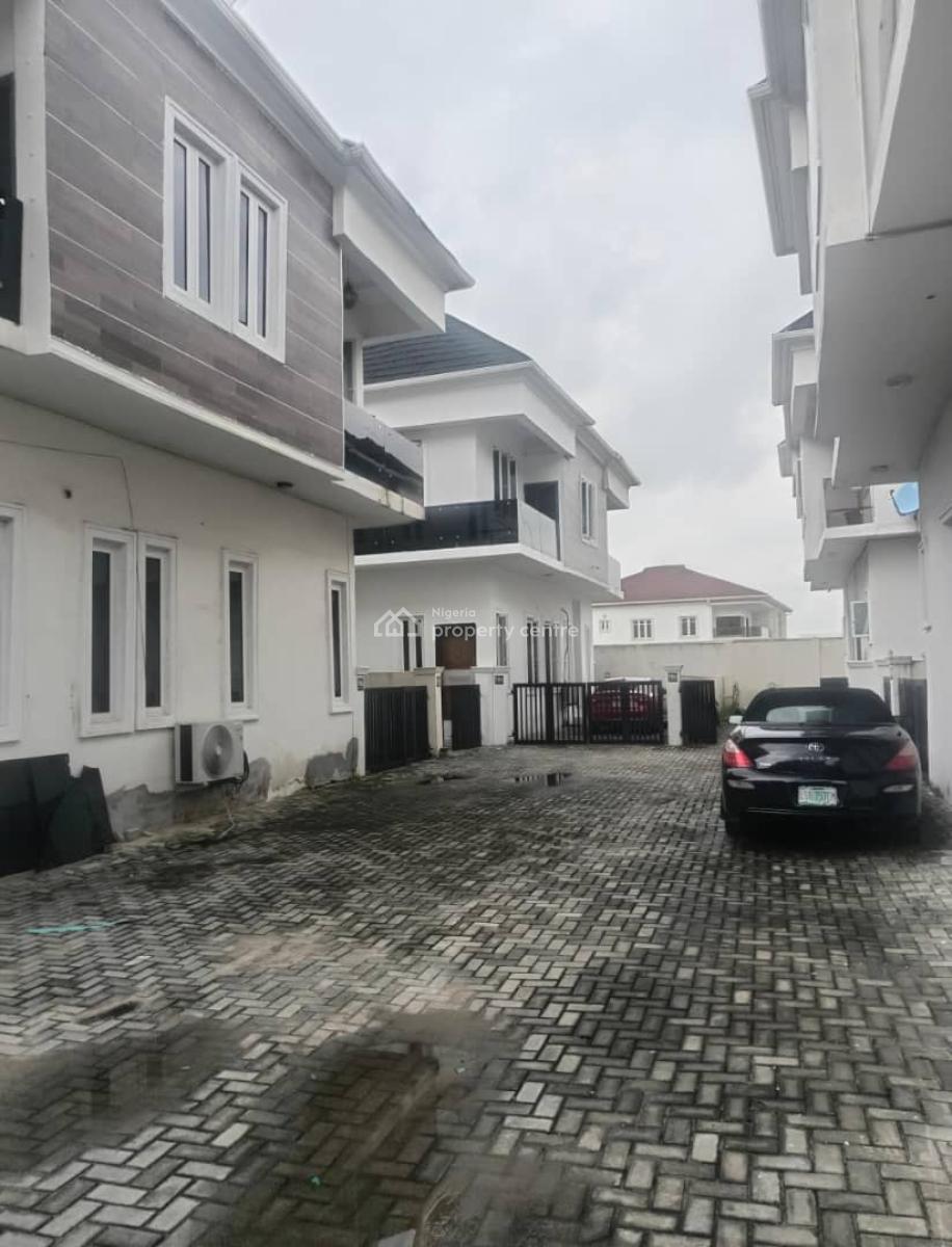 Spacious 4-bedroom Semi-detached Duplex with Bq in a Secure Estate, Vgc, Lekki, Lagos, Semi-detached Duplex for Rent
