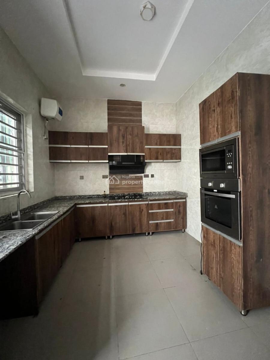 Spacious 4-bedroom Semi-detached Duplex with Bq in a Secure Estate, Vgc, Lekki, Lagos, Semi-detached Duplex for Rent