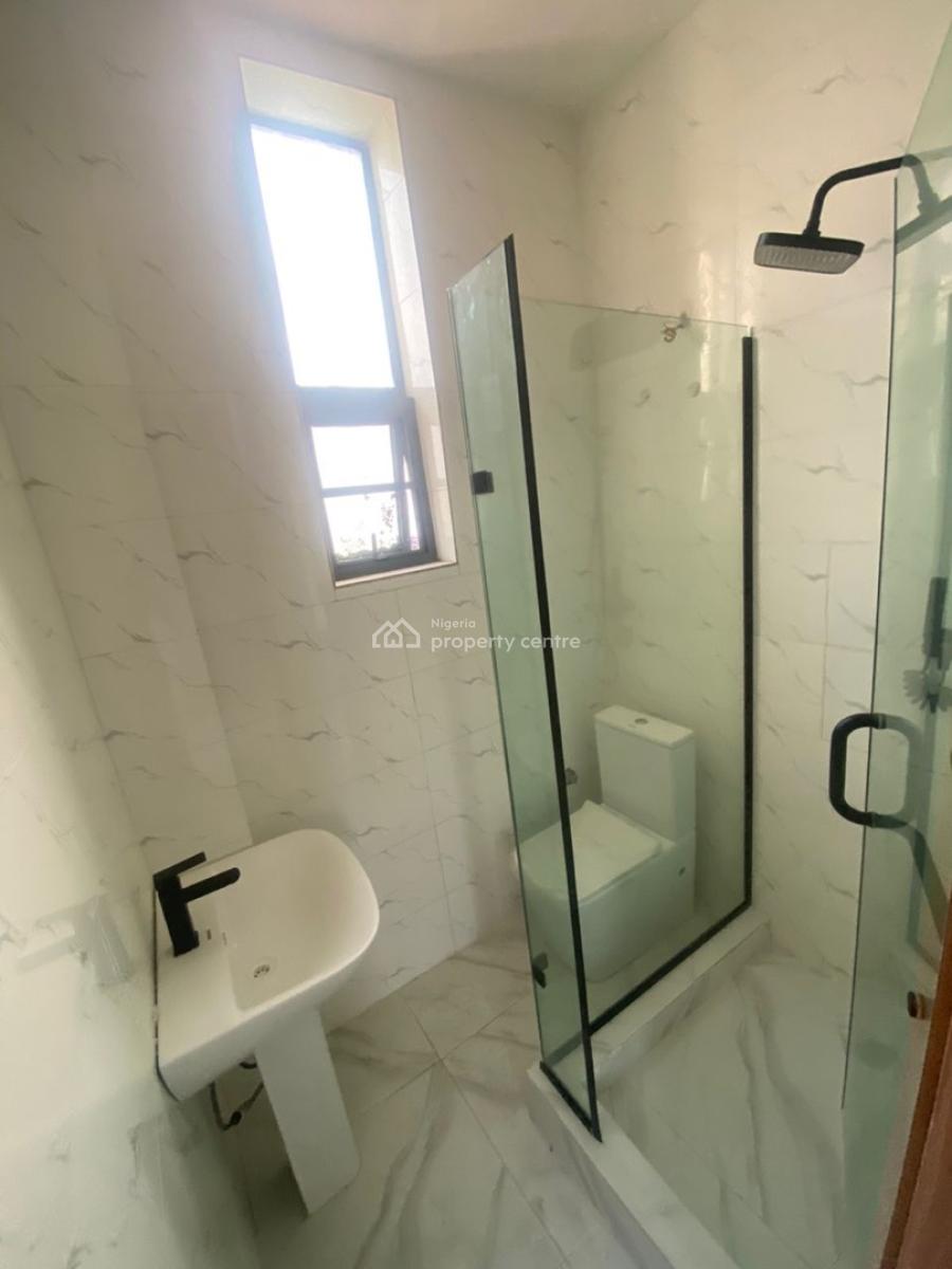 Luxury 2 Bedroom Apartment with Excellent Facility, Osapa, Lekki, Lagos, Flat / Apartment for Rent
