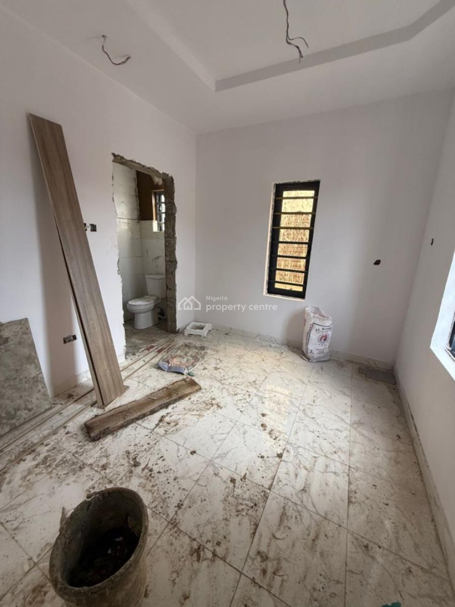 4 Bedroom Semi-detached Situated, Anthony, Maryland, Lagos, Semi-detached Duplex for Sale