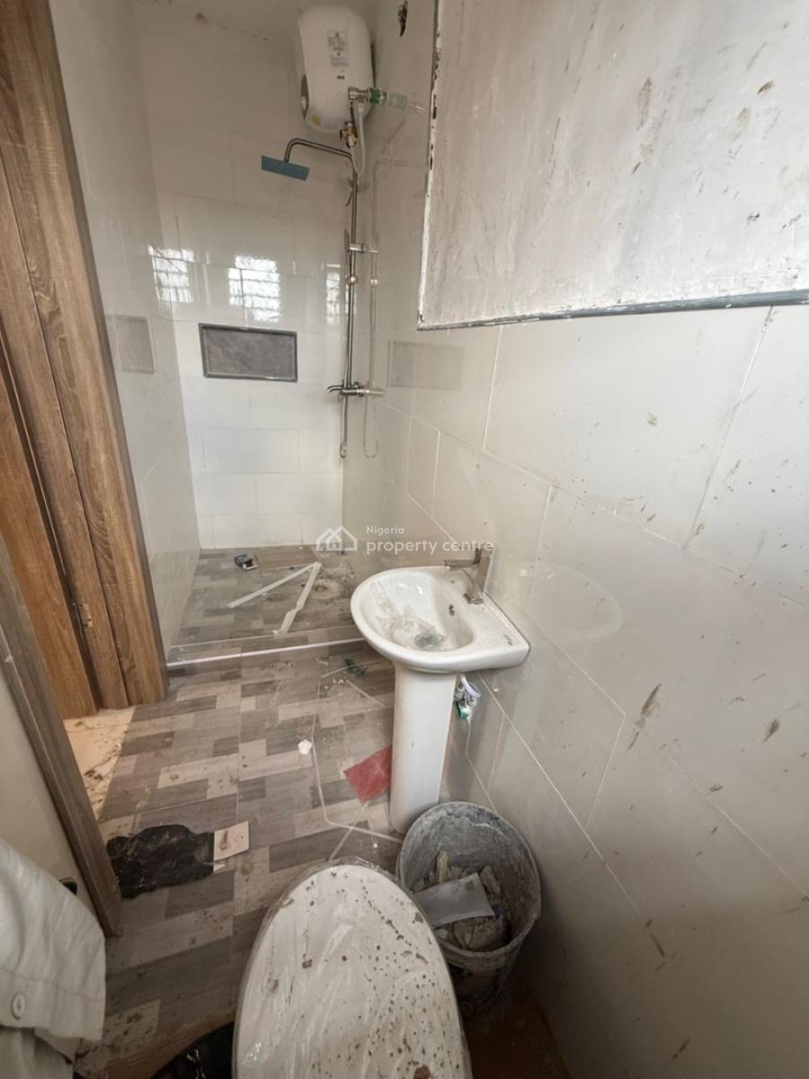 4 Bedroom Semi-detached Situated, Anthony, Maryland, Lagos, Semi-detached Duplex for Sale