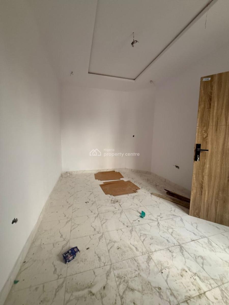 4 Bedroom Semi-detached Situated, Anthony, Maryland, Lagos, Semi-detached Duplex for Sale