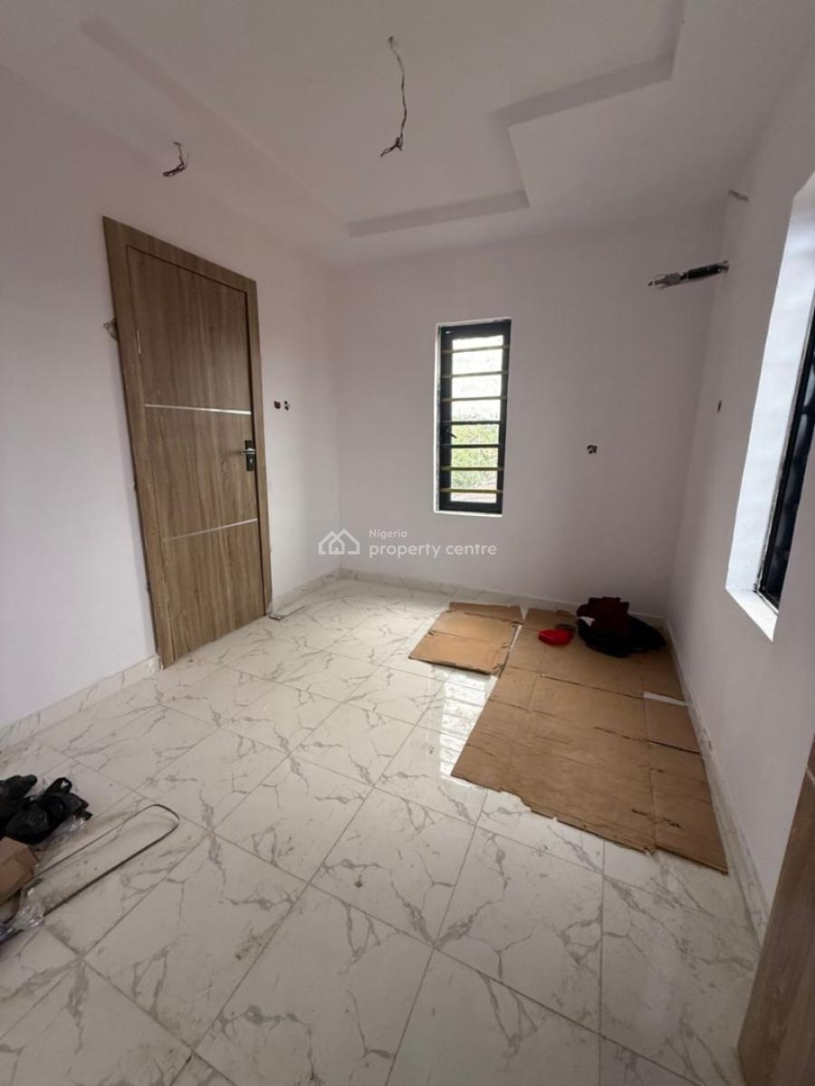 4 Bedroom Semi-detached Situated, Anthony, Maryland, Lagos, Semi-detached Duplex for Sale