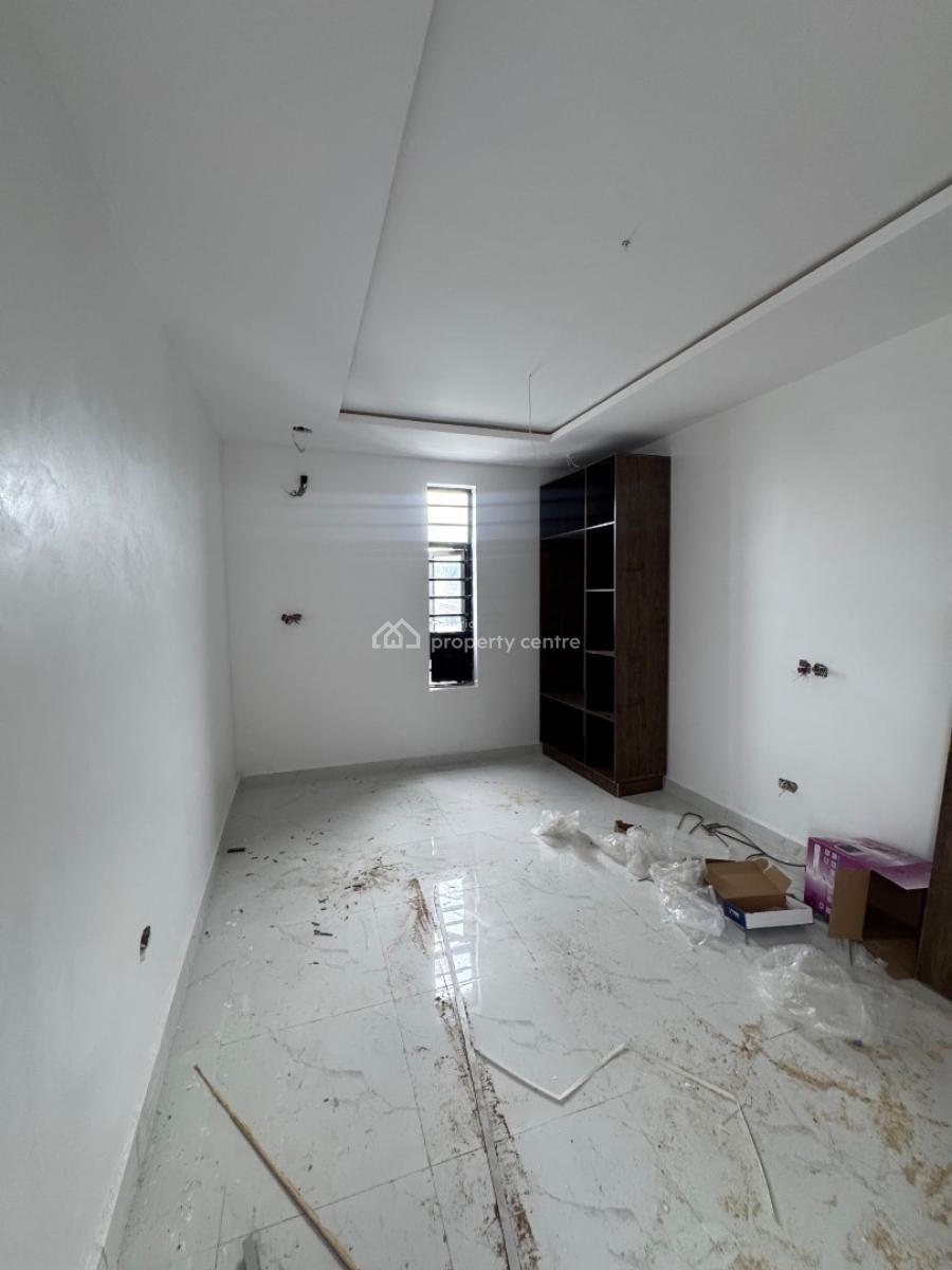 Two (2) Bedroom Apartment, Lekki, Lagos, Flat / Apartment for Rent
