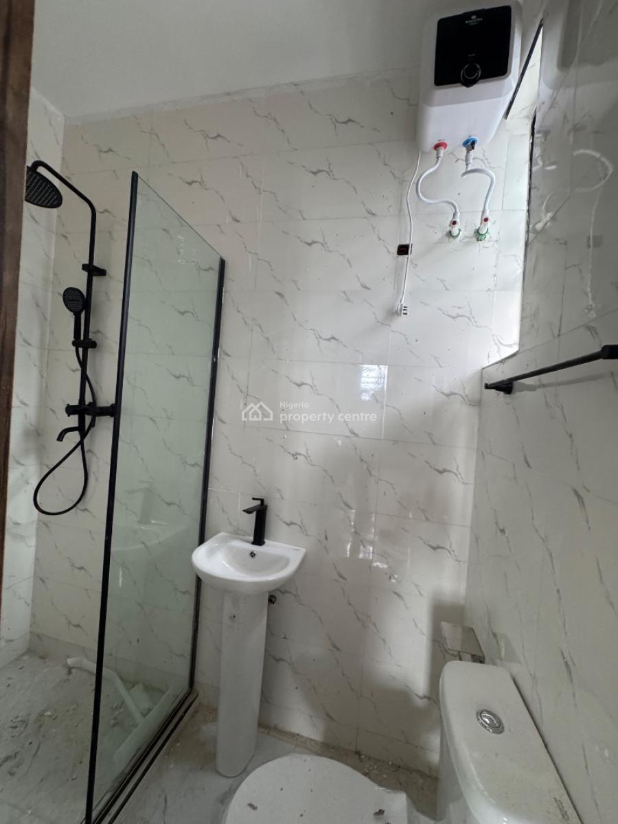 Two (2) Bedroom Apartment, Lekki, Lagos, Flat / Apartment for Rent