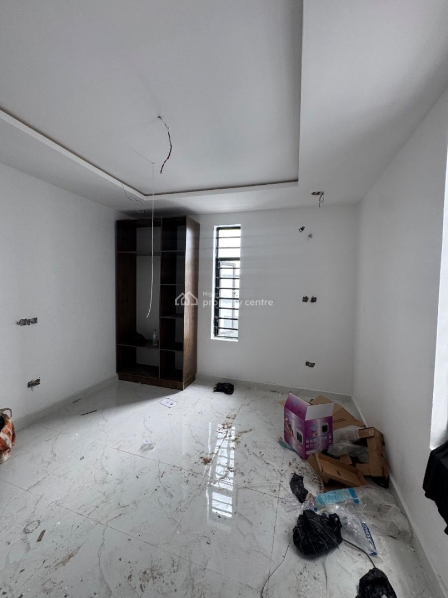 Two (2) Bedroom Apartment, Lekki, Lagos, Flat / Apartment for Rent
