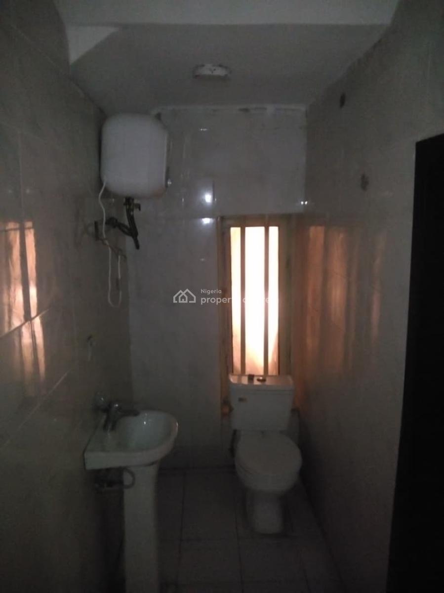 2 Bedroom Flat Ground Floor, Ikate Elegushi, Lekki, Lagos, House for Rent
