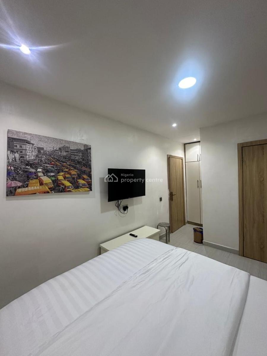 Fully Furnished 2 Bedroom Flat, Ilasan, Ikate, Lekki, Lagos, Flat / Apartment for Rent