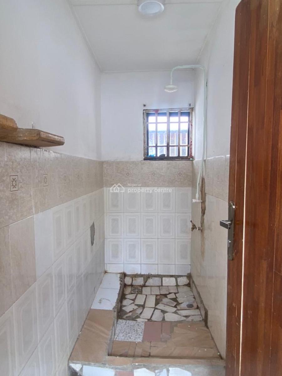 Well Maintained 5 Bedroom Semi Detached Duplex with 2 Room Bq, Lekki Phase 1, Lekki, Lagos, Semi-detached Duplex for Rent