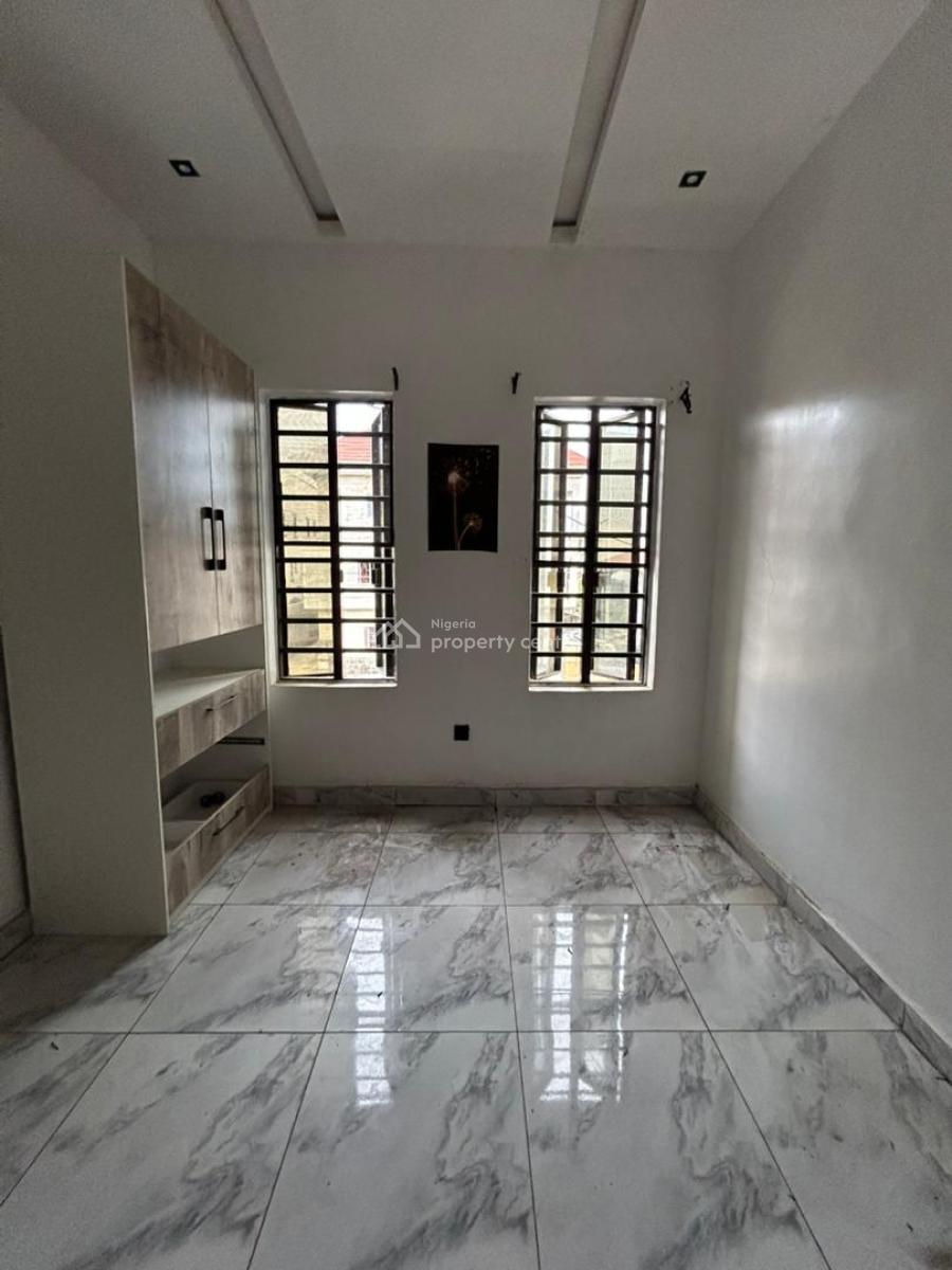 2 Bedroom Apartment in Lekki, Ilasan, Lekki, Lagos, Flat / Apartment for Rent