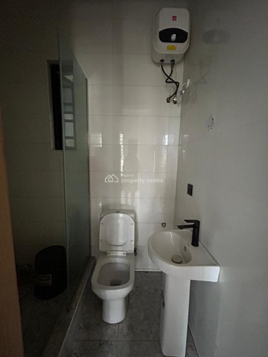 2 Bedroom Apartment in Lekki, Ilasan, Lekki, Lagos, Flat / Apartment for Rent