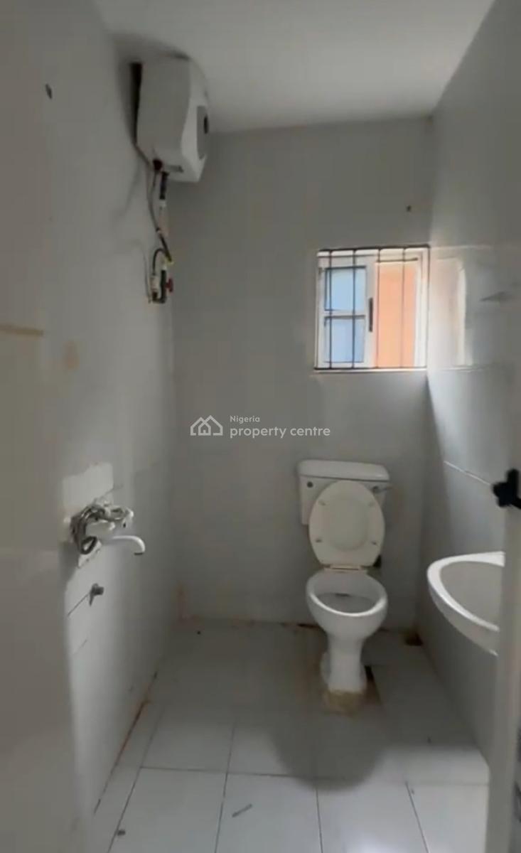Standard Mini Flat at United Estate { Video}, United Estate, Sangotedo, Ajah, Lagos, Mini Flat (room and Parlour) for Rent