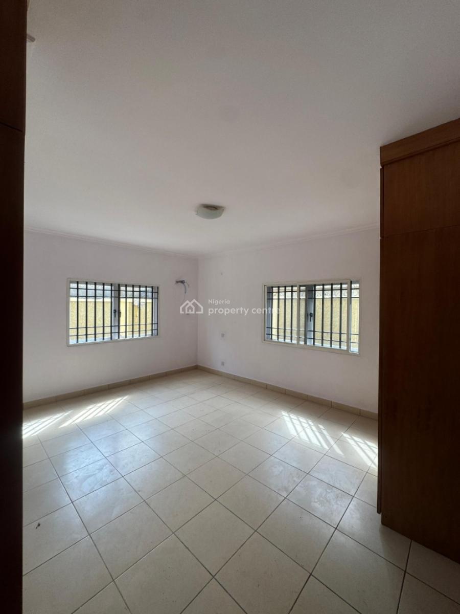3 Bedroom Apartment, Lekki Phase 1, Lekki, Lagos, Flat / Apartment for Rent