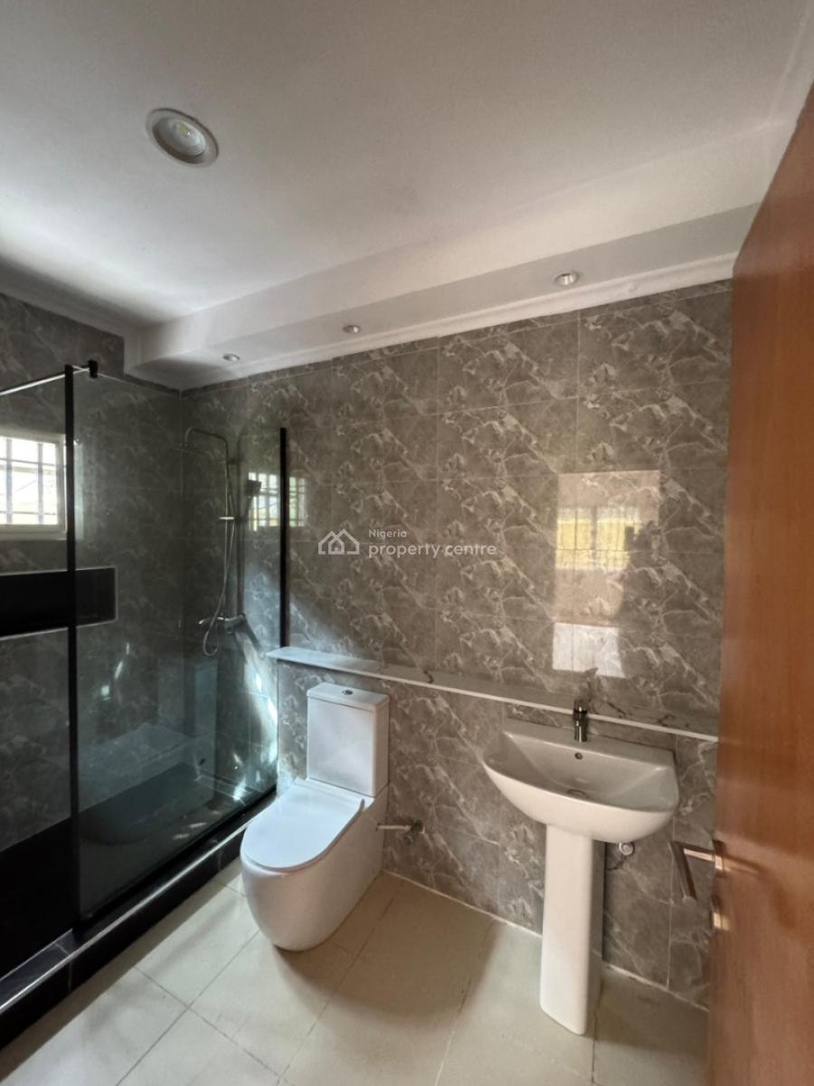 3 Bedroom Apartment, Lekki Phase 1, Lekki, Lagos, Flat / Apartment for Rent