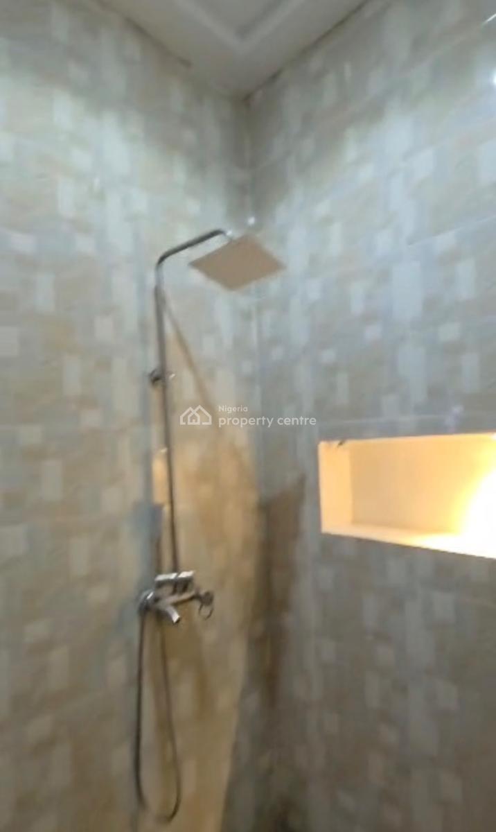 Standard Spacious 2 Bedroom Apartment with Guest Toilet, Apo Primary/wumba District, Apo, Abuja, Flat / Apartment for Rent